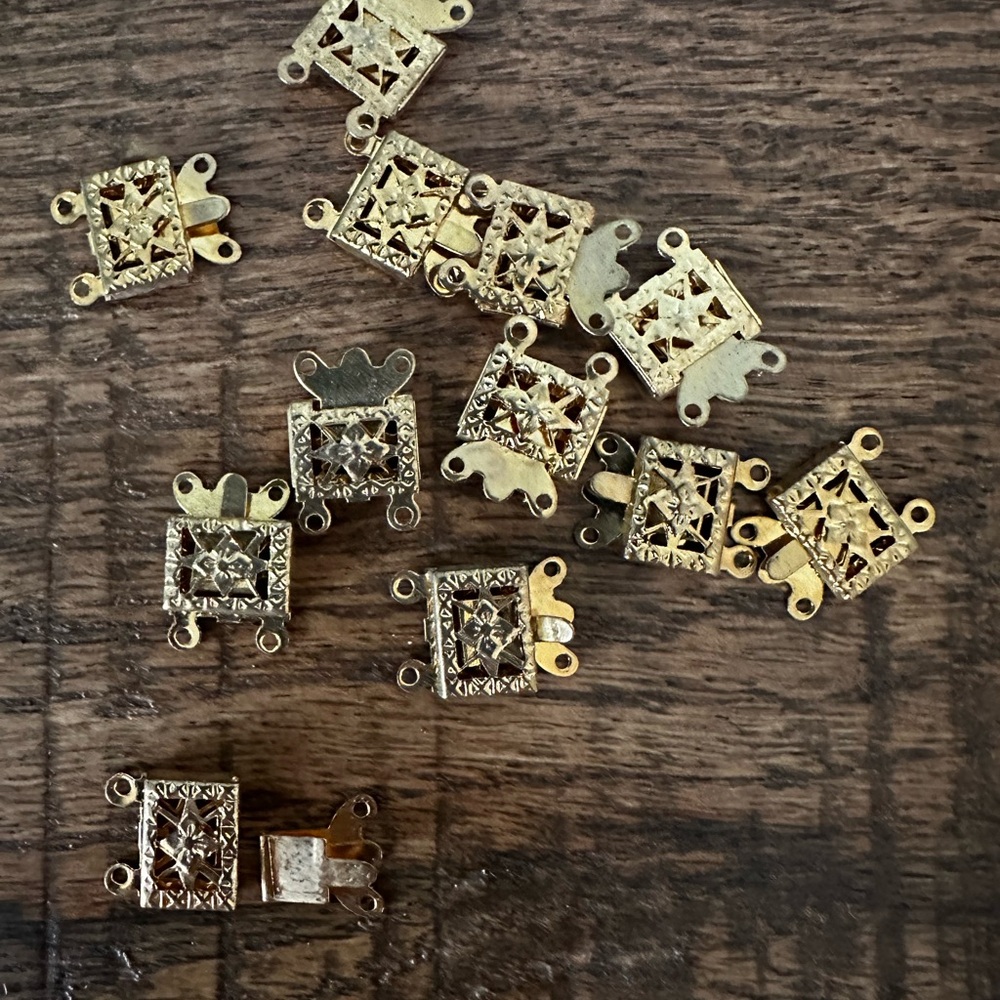 Gold Tone Filigree Box Clasps - Set of Small Decorative Clasps